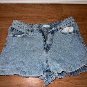 PacSun Mom Shorts 27 x2 pairs